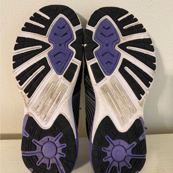 Brooks Pure Cadence Women’s Running Shoe size 11 - Picture 5 of 9